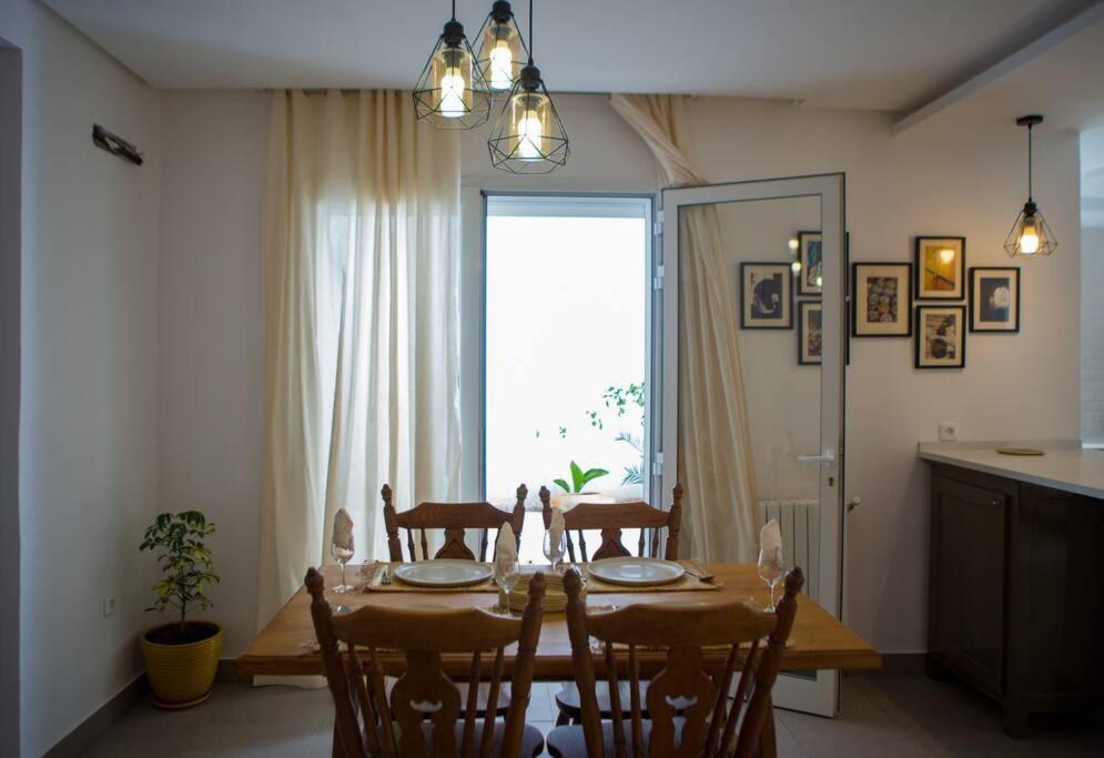 Apartament Coin Paisible Au Centre De La Marsa Zewnętrze zdjęcie